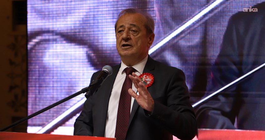 Tutuklu Büyükçekmece Belediye Başkanı Akgün: “Cumhuriyet, millet iradesidir” Büyükçekmece Belediyesi tarafından düzenlenen "Cumhuriyet Balosu"nda Marmara Kapalı Cezaevi'nde tutuklu