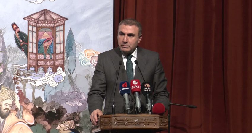 Uluslararası hikaye anlatıcıları Kahramanmaraş’ta buluştu Kahramanmaraş'ta bu yıl ikincisi düzenlenen Uluslararası Dünya Hikaye Anlatıcıları Şöleni,