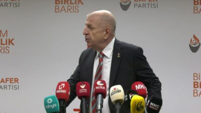  Zafer Partisi Genel Başkanı Ümit Özdağ, partisinin Gençlik Kolları İl