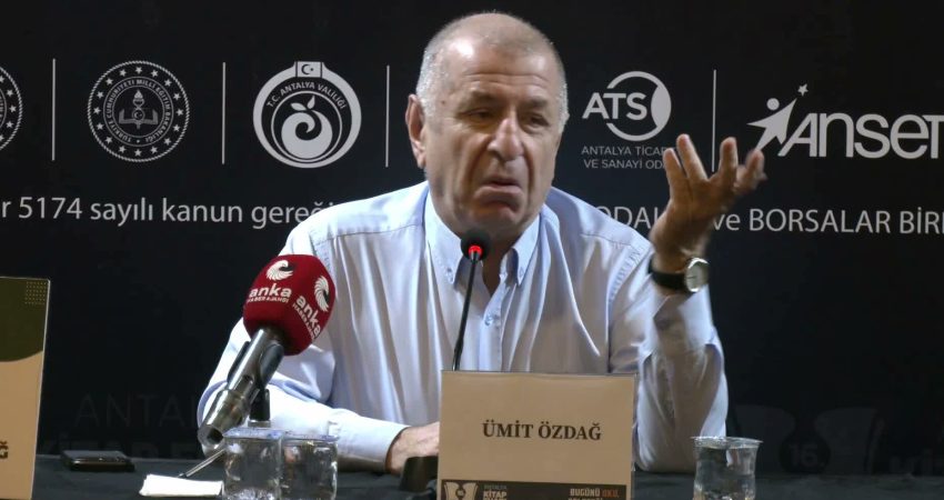 Zafer Partisi Genel Başkanı Ümit Özdağ, 16. Antalya Kitap Fuarı'nda