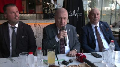 Zafer Partisi Genel Başkanı Ümit Özdağ, iktidarın "Terörsüz Türkiye" olarak