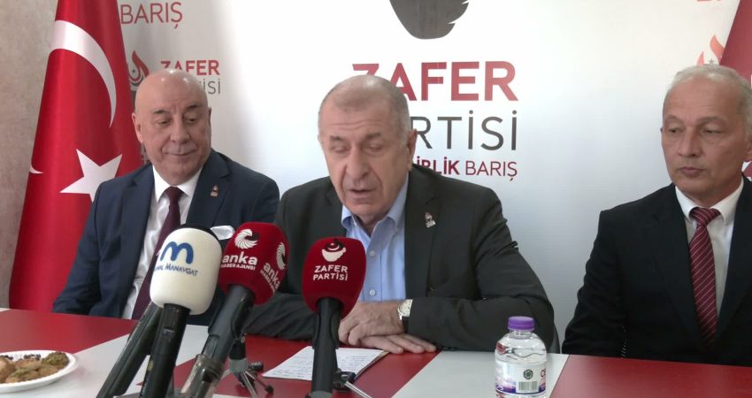 Ümit Özdağ’dan muhalefet partilerine fon krizi çağrısı: “Millet komisyonunu kuralım” Zafer Partisi Genel Başkanı Ümit Özdağ, fon krizine ilişkin TBMM'de