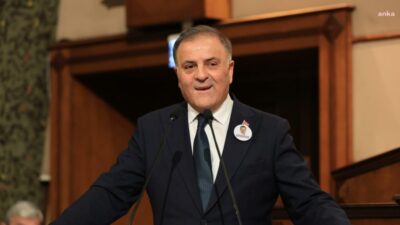 İBB Başkan Vekili Nuri Aslan, "Belediye başkanlarımızı, yol arkadaşlarımızı milletimize