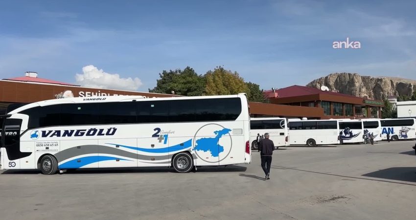 Van’da şehirler arası yolcu taşımacılığı yapan otobüs firmalarının temsilcileri, artan