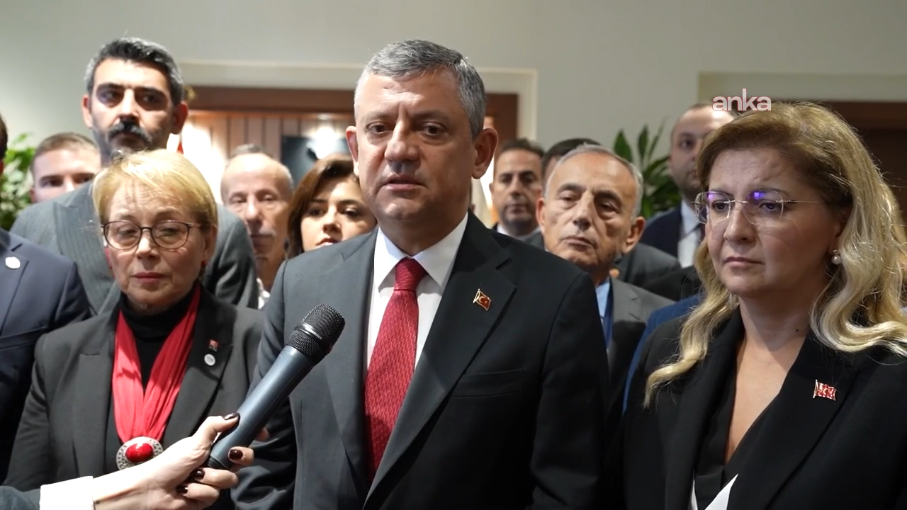 YENİ Parti Genel Başkanı Özgür Özel, Bakırköy Belediyesi'ne yönelik operasyonda