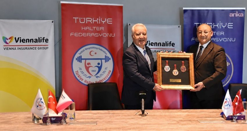 Viennalife Emeklilik ve Hayat, Türkiye Halter Federasyonu'nun resmi sponsoru oldu.