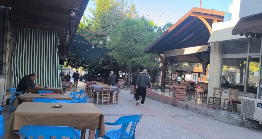 Osmaniye'de yaşlılık aylığı alan vatandaşlar geçinememekten dert yandı. Bir vatandaş