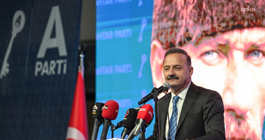 Anahtar Parti Genel Başkanı Yavuz Ağıralioğlu, "Anahtar Parti birtakım değerlendirmelerle