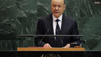 Yemen Başkanlık Konseyi Başkanı Reşad el-Alimi, Husilerin kontrolündeki bölgelerin geri