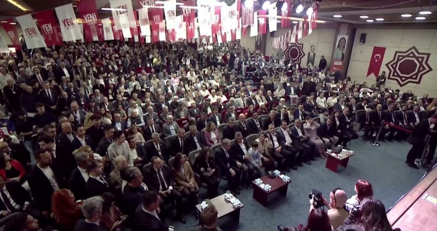 YENİ Parti 1. Olağan Manisa İl Kongresi… İl Başkan Vekili Nalbant: “İlksen Özalper’in de Özgür Özel’in de Spil Dağı gibi arkasındayız” YENİ Parti Manisa İl Başkan Vekili Erdem Nalbant, partisinin 1’inci