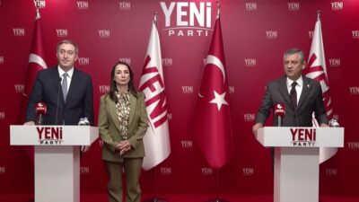 DEM Parti Eş Genel Başkanları Tülay Hatimoğulları ve Tuncer Bakırhan,