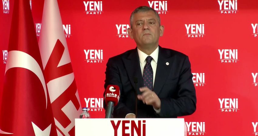 YENİ Parti Genel Başkanı Özgür Özel, TBMM Dışişleri Komisyonu'nda görüşülen