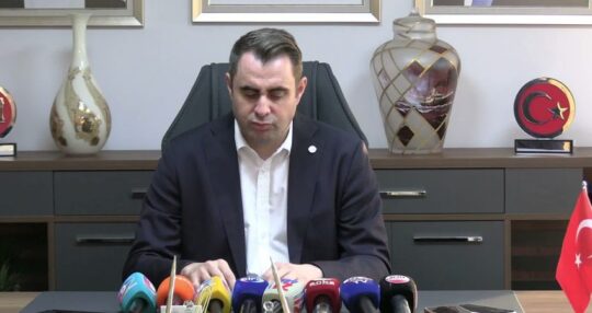 YENİ Parti İzmir İl Başkanı Çağatay Güç, İzmir Büyükşehir Belediye