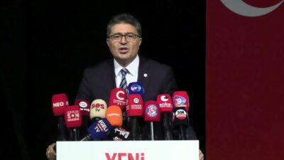 YENİ Parti İzmir 1. Olağan İl Kongresi’nde divan başkanlığına YENİ