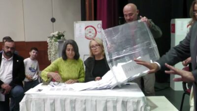 YENİ Parti'nin İzmir'de gerçekleştirdiği il başkanlığı ön seçiminde sandıktan Çağatay