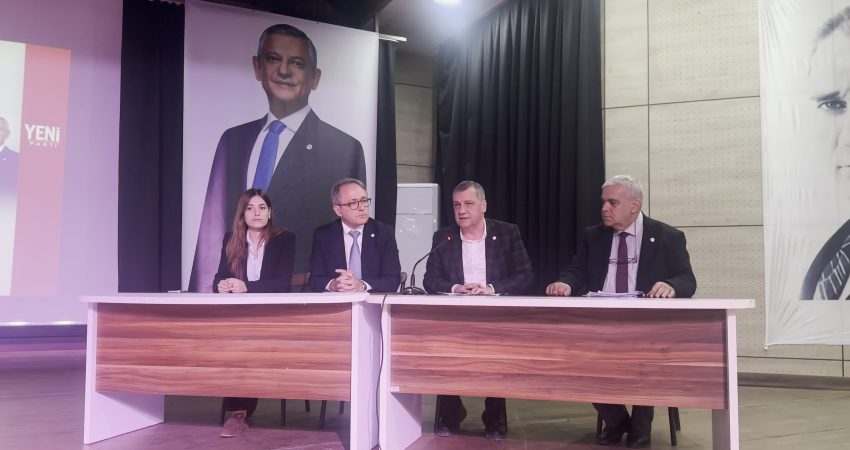 YENİ Parti Manisa 1. Olağan İl Kongresi'nde, tutuklu İl Başkanı