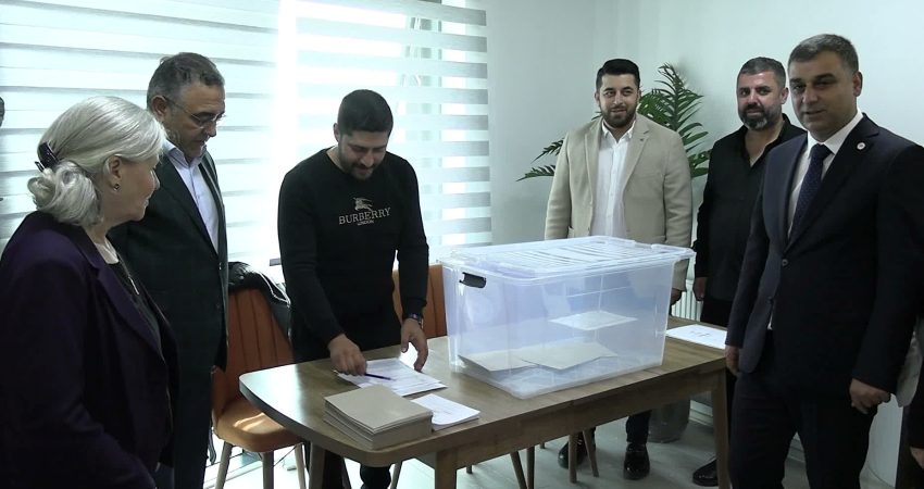 Yeni Parti’de Diyarbakır İl Başkanlığı için ön seçim yapılıyor. Kentin