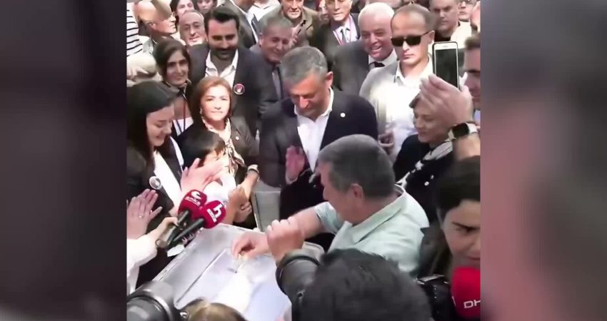 YENİ Parti, ilçe başkanlığı seçimlerinin ardından il başkanlarının da parti