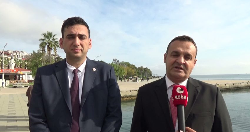 YENİ Parti Sinop Milletvekili Barış Karadeniz ve İl Başkanı Aykut