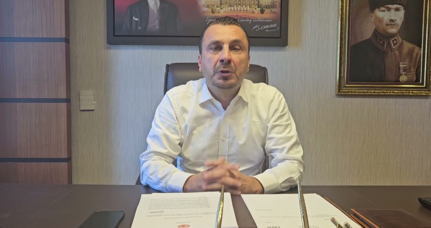YENİ Parti Manisa Milletvekili Bekir Başevirgen, 200 liralık banknotların 17