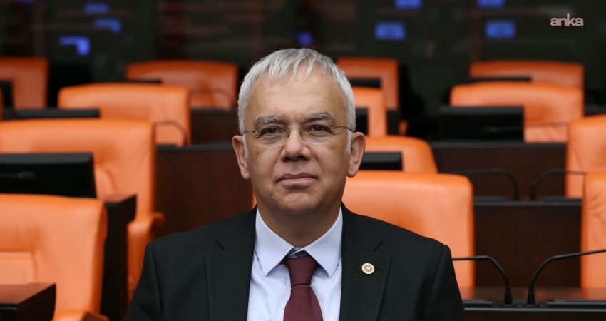 YENİ Parti Bursa Milletvekili Kayıhan Pala, ANKA Haber Ajansı'nın, "Depremde