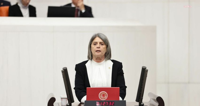 YENİ Partili Sibel Suiçmez’den soru önergesi: “Olası bir depreme ne kadar hazırız?” YENİ Parti Trabzon Milletvekili Sibel Suiçmez, dün Adana ve Osmaniye’de