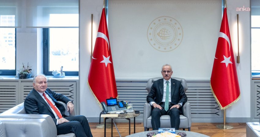 YOL-İŞ Sendikası Genel Başkanı Ramazan Ağar, Ulaştırma ve Altyapı Bakanı
