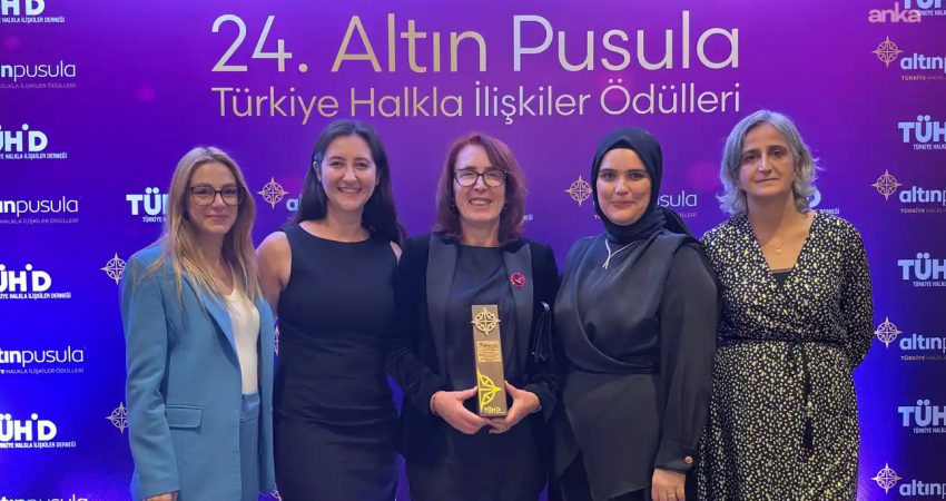 Yükseköğretim Kurulu, bilimsel bilginin toplumun farklı kesimleriyle buluşturulması amacıyla hayata