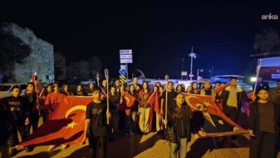 Yumurtalık Belediyesi’nin 29 Ekim Cumhuriyet Bayramı kutlamaları kapsamında düzenlenen fener