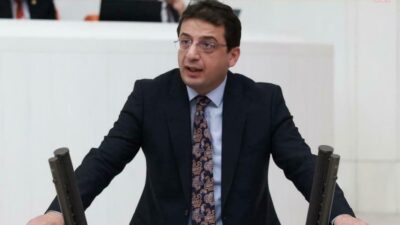 YENİ Parti Genel Sekreteri Yunus Emre, Avrupa Komisyonu Başkanı Ursula