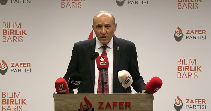 Zafer Partili Artan’dan fon kurulu toplantısına AK Parti yöneticilerinin katılmasına tepki Zafer Partisi Ekonomi Politikaları Başkanı Fikret Artan, AK Parti yöneticilerinin