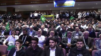 HÜDA PAR Genel Başkanı Zekeriya Yapıcıoğlu, partisinin Diyarbakır 5. Olağan
