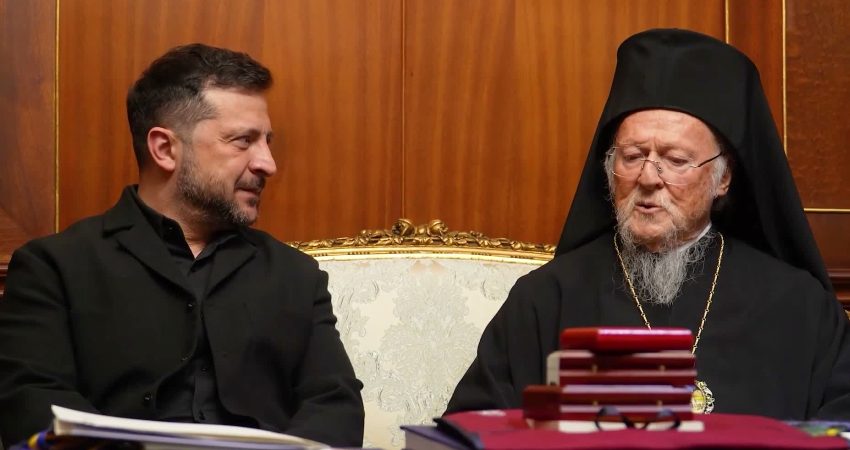 Ukrayna Devlet Başkanı Volodimir Zelenski, Fener Rum Patriği Bartholomeos ile